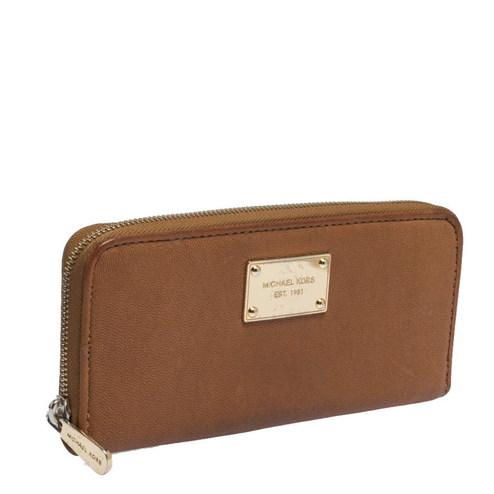 Michael Kors Brown Leather Jet Set Zip Around Wallet